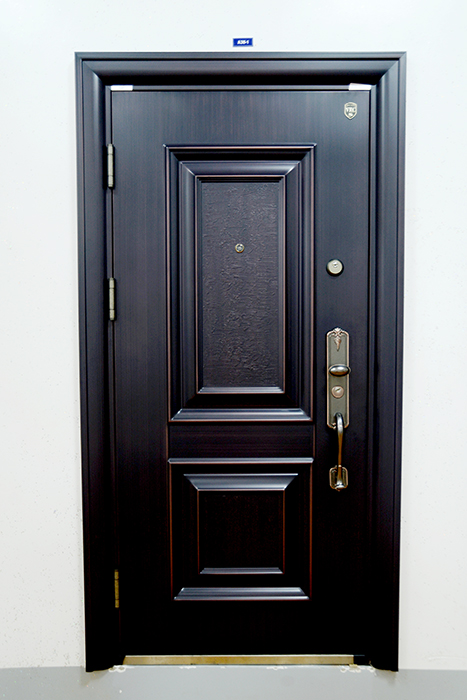 Cửa thép vân gỗ A38-1